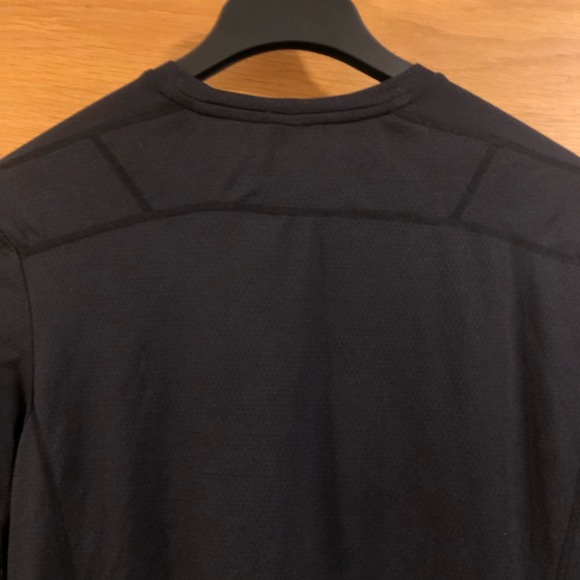 Helly Hansen Men’s LIFA Active Crew Base Layer Balck Long Sleeve Shirt Size L - Picture 9 of 10
